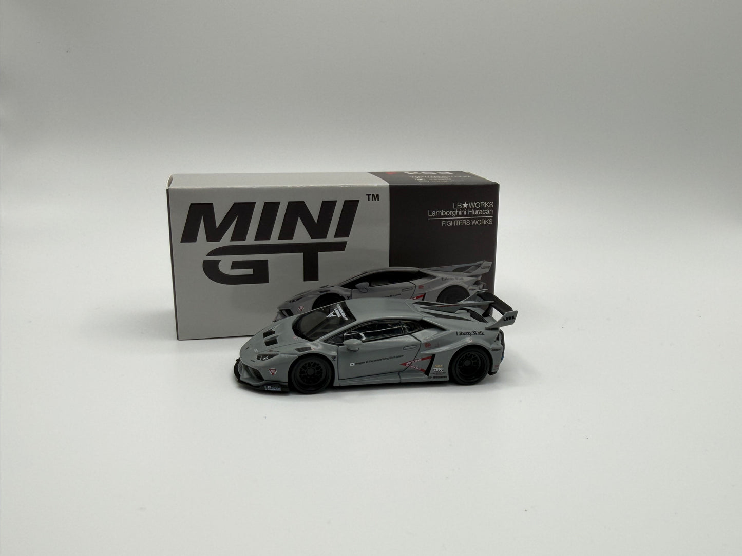 Mini GT #258 Lamborghini Huracan Gray