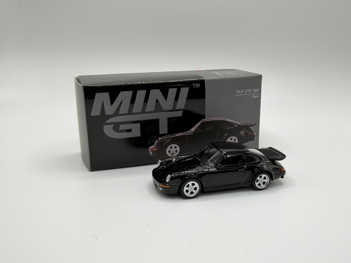 Mini GT #556 Ruf CTR 1987 Black