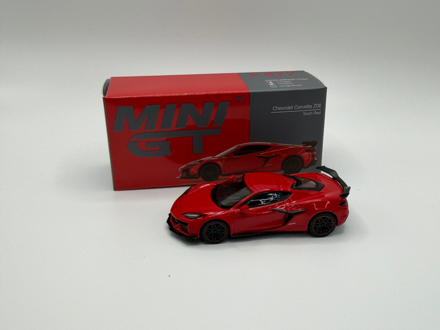 Mini GT #477 Chevrolet Corvette Z06 Torch Red
