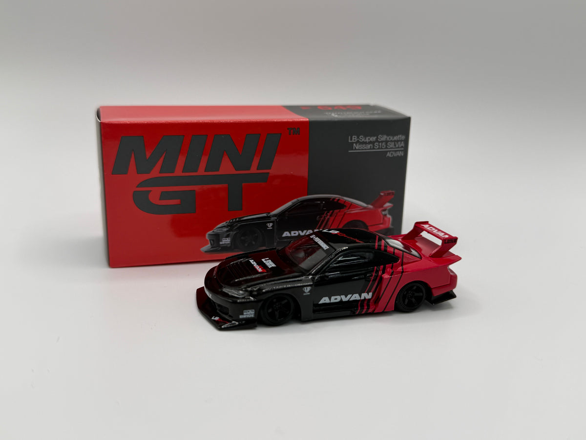 Mini GT #649 Nissan LB-Super Silhouette S15 Silvia Red/Black