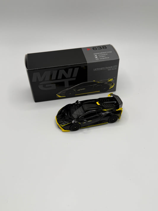 Mini GT #638 Lamborghini Huracan STO Nero Noctis