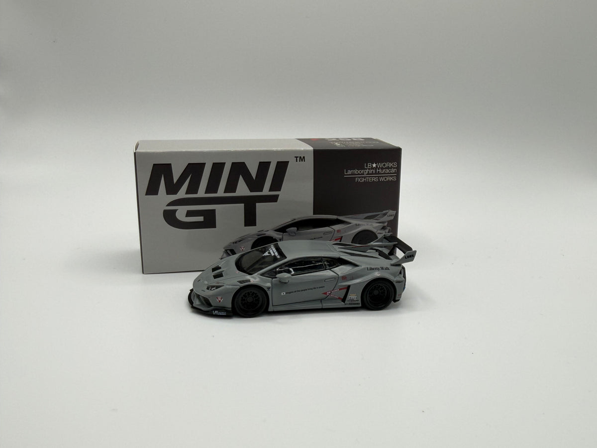 Mini GT #258 Lamborghini Huracan Gray