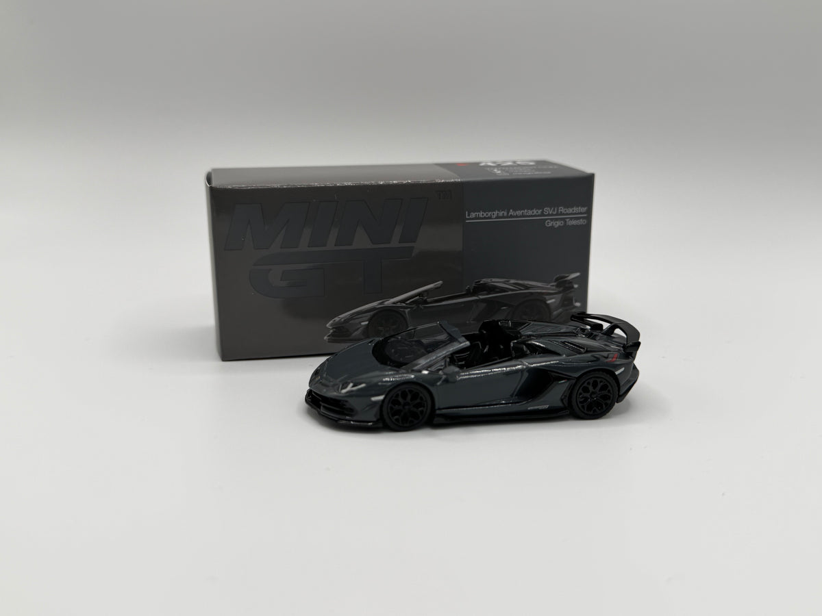 Mini GT #425 Lamborghini Aventador SVJ Roadster Grigio Telesto