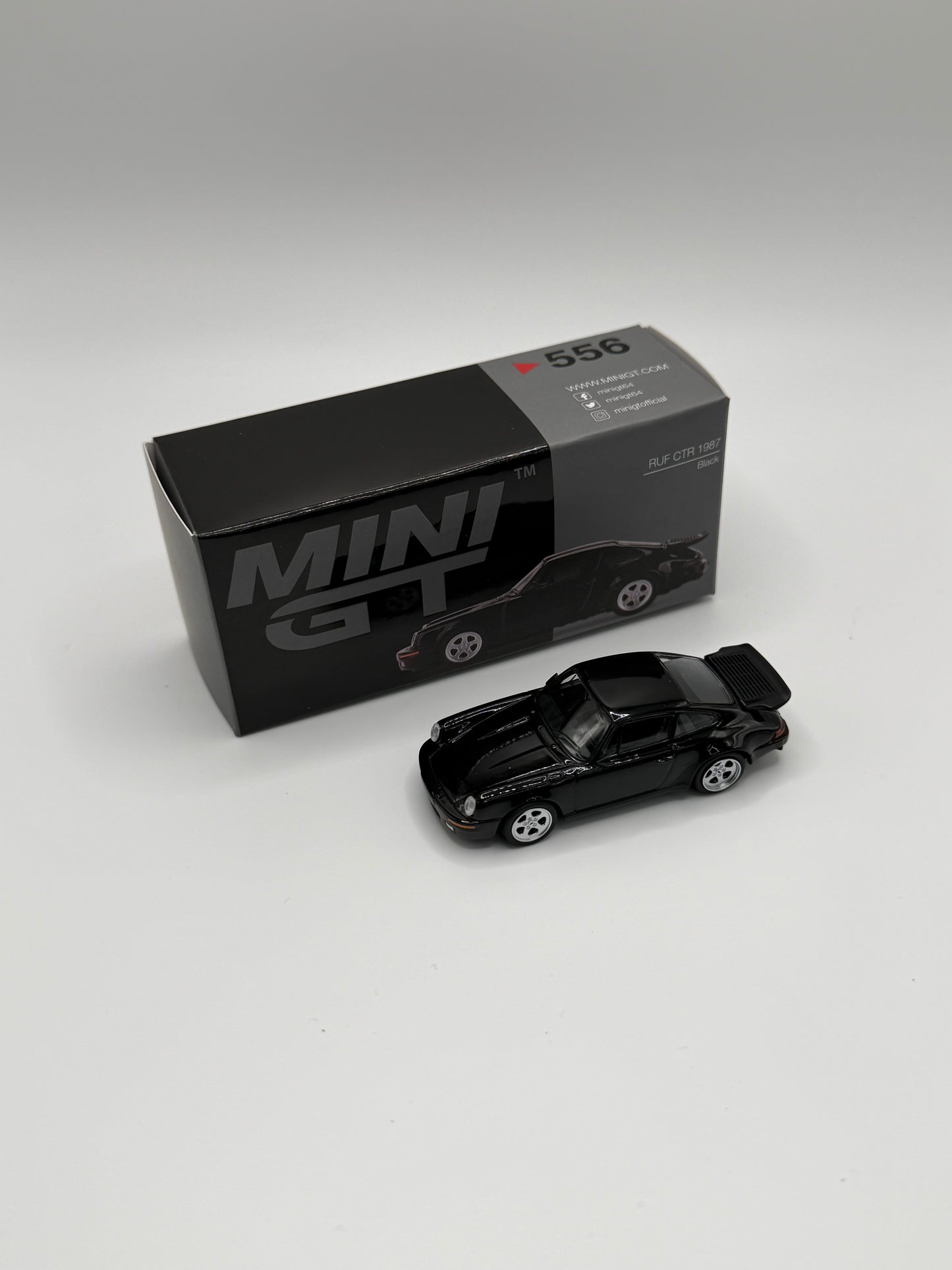 Mini GT #556 Ruf CTR 1987 Black