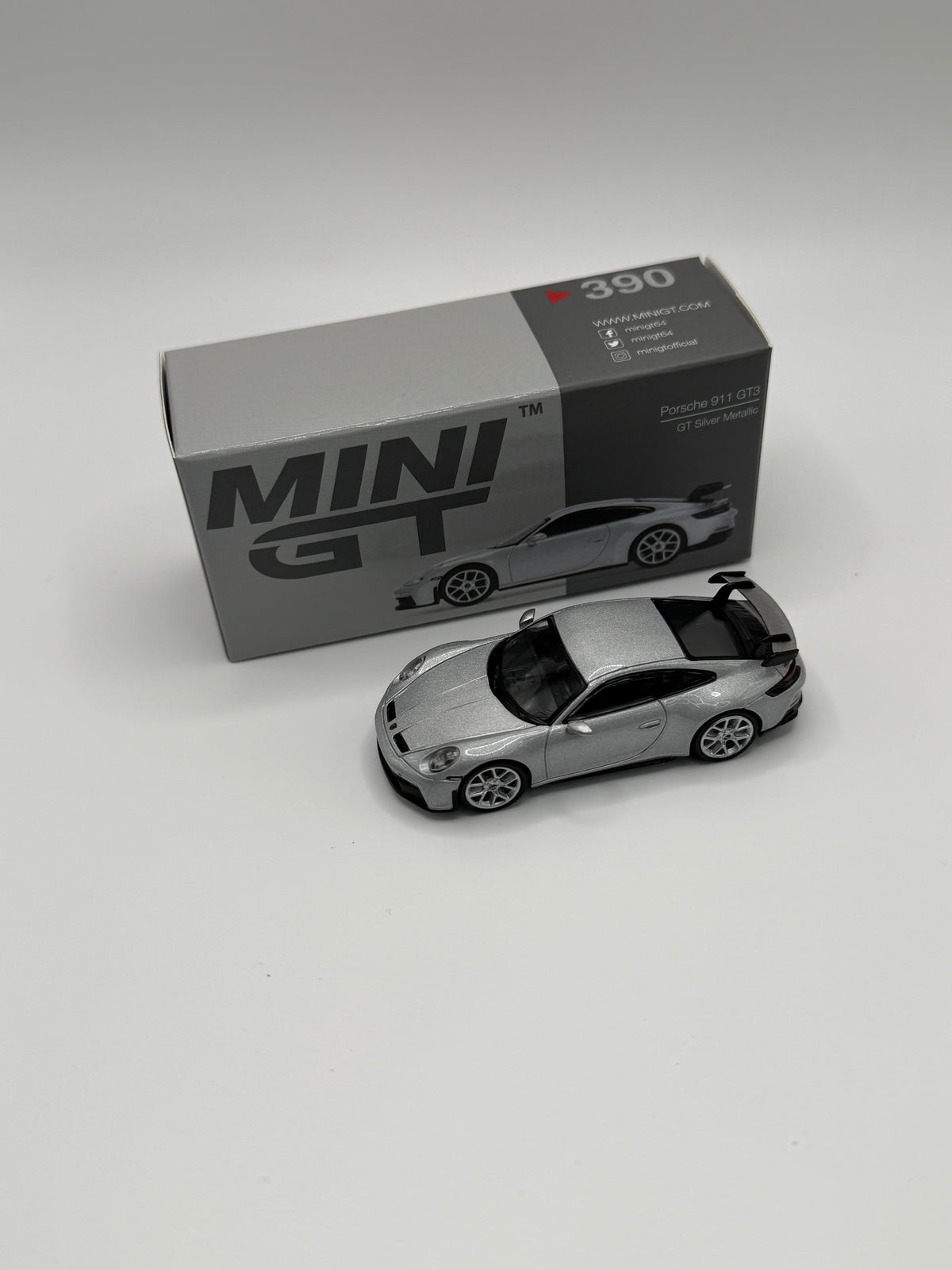 Mini GT #390 Porsche 911 GT3 GT Silver Metallic