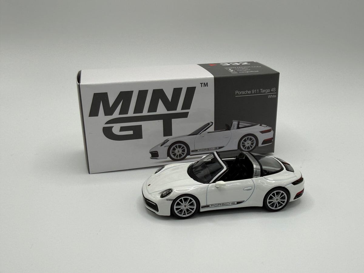 Mini GT #332 Porsche 911 Targa 4S White