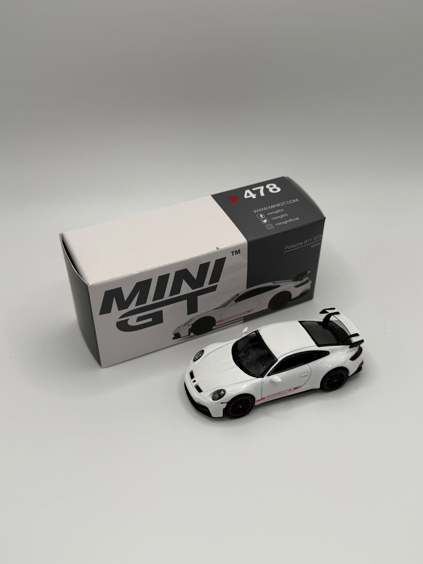 Mini GT #478 Porsche 911 GT3 White