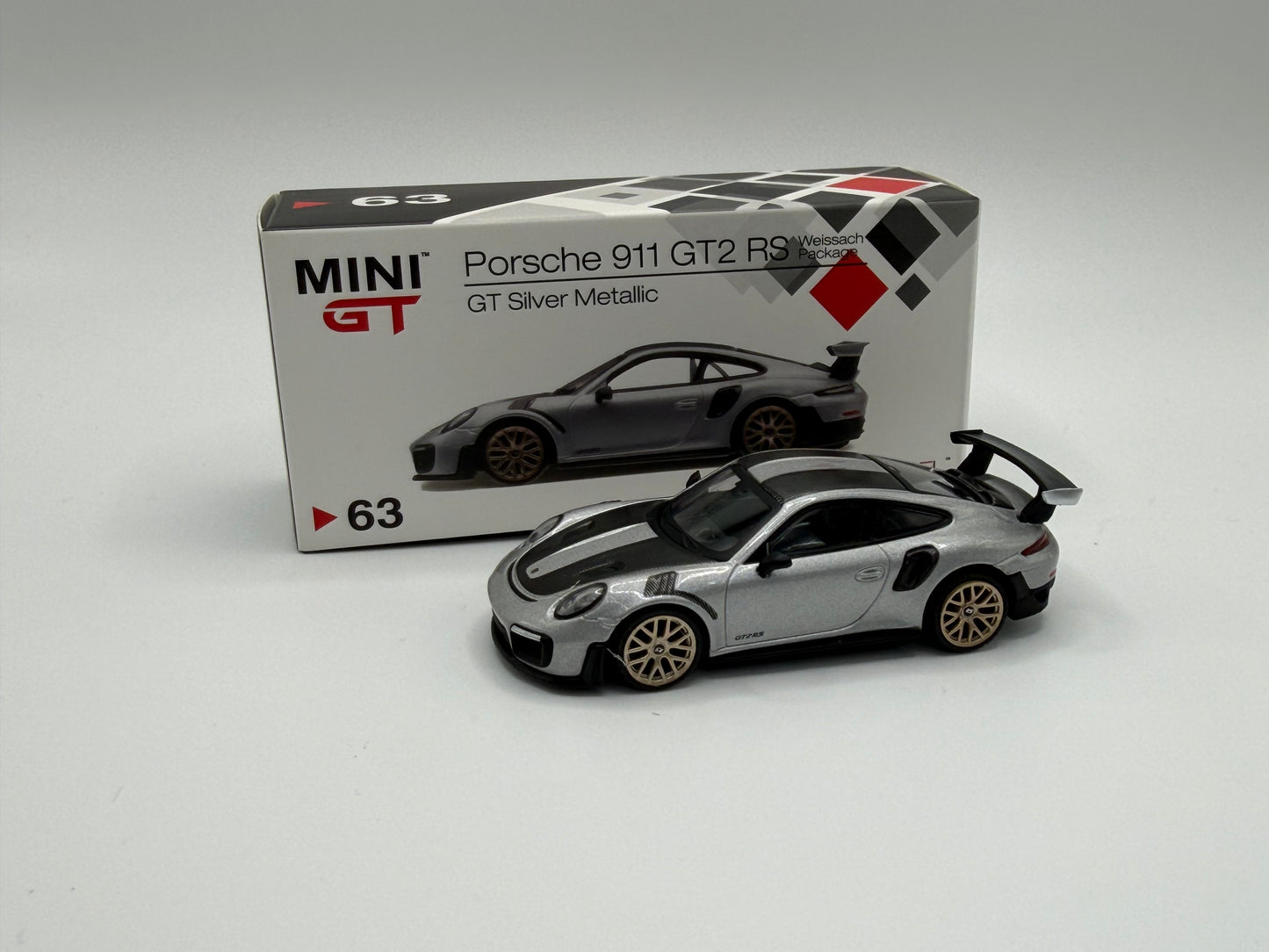 Mini GT #63 Porsche 911 GT2 RS Weissach Package GT Silver Metallic