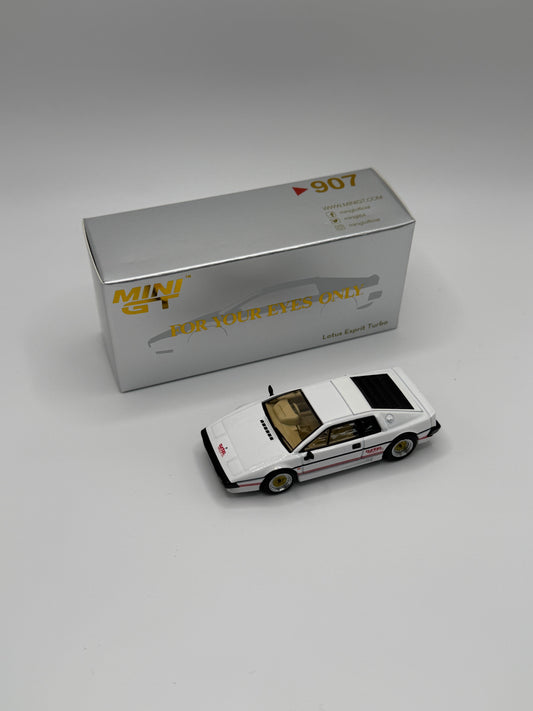 Mini GT #907 Lotus Esprit Turbo White