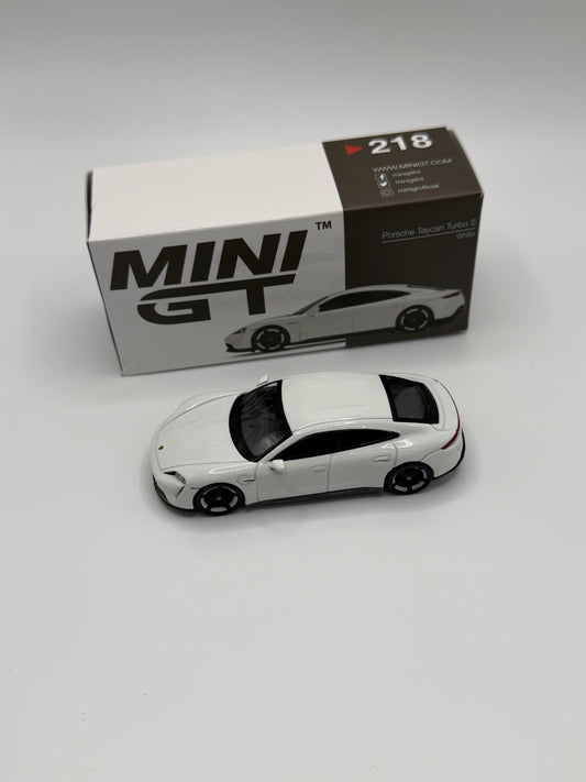 Mini GT #218 Porsche Taycan Turbo White