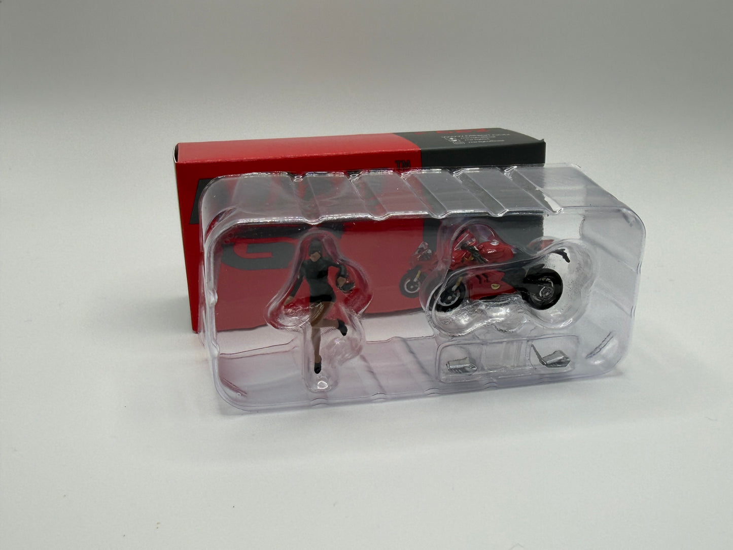 Mini GT #682 Ducati Panigale V4 S